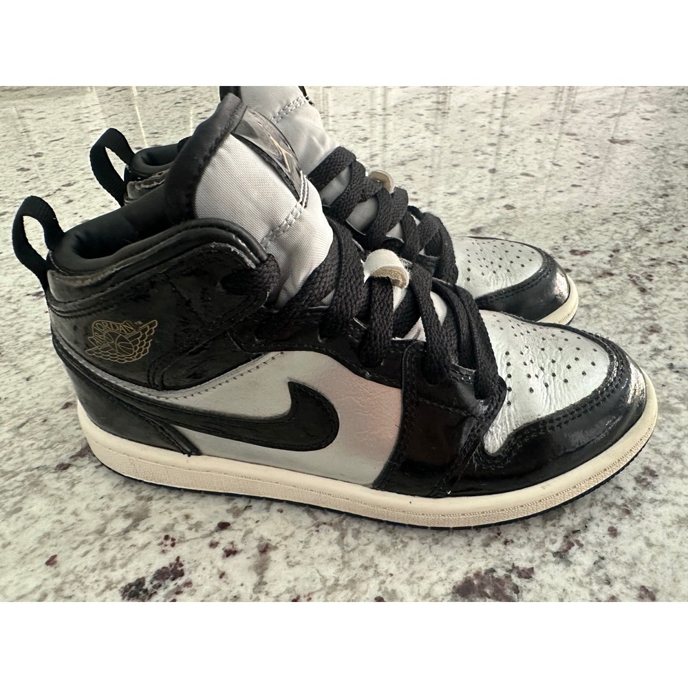 Nike Air Jordan 1 Mid SE Sneakers shoes 1.5Y